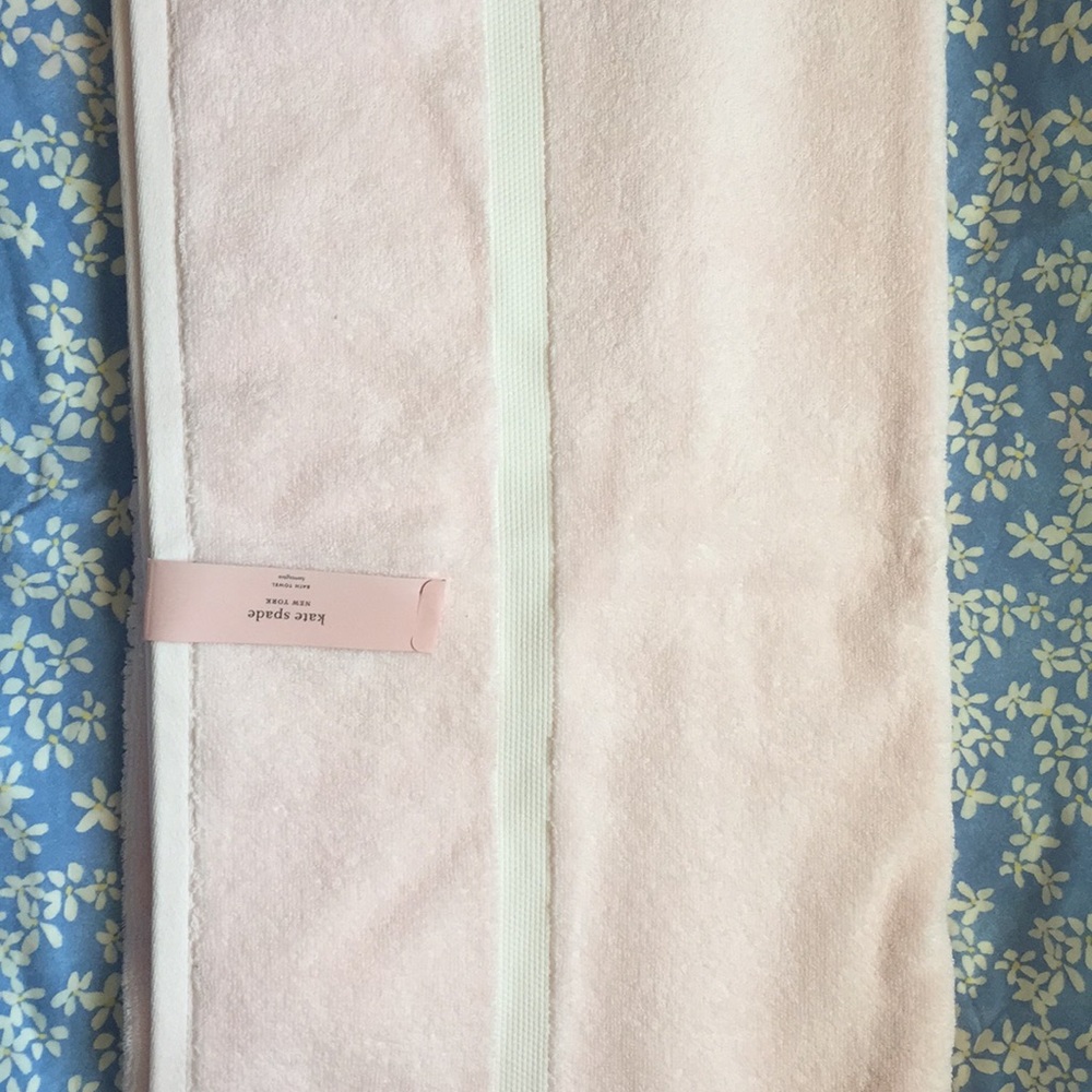 Kate Spade bath towel